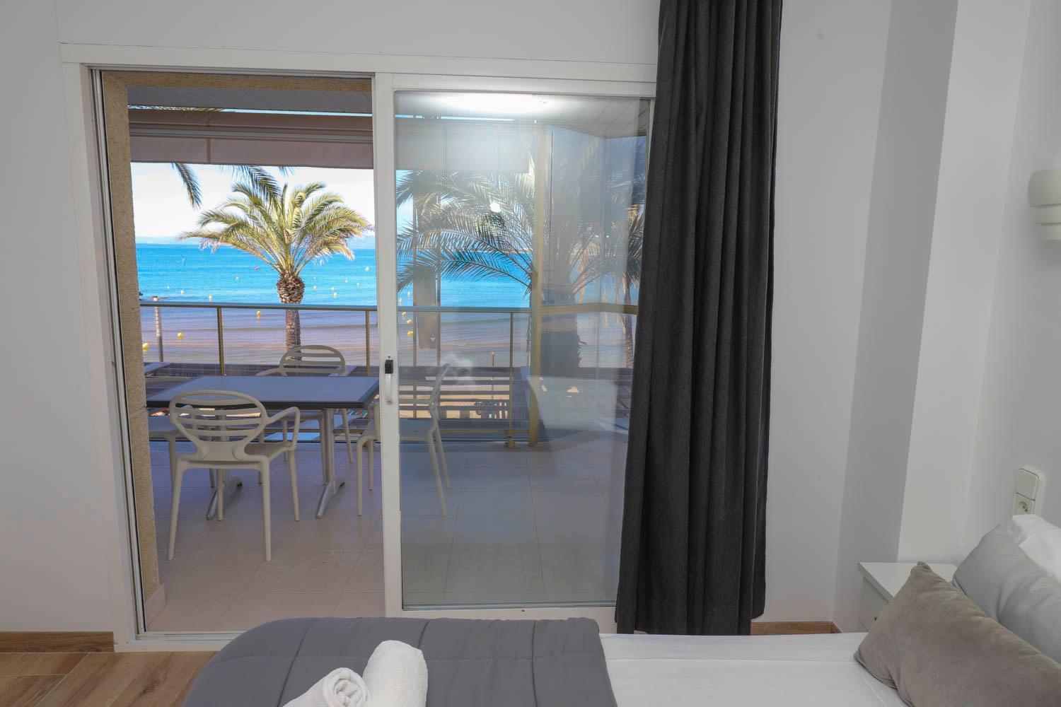 Differentflats Barcino Apartment Salou Bagian luar foto